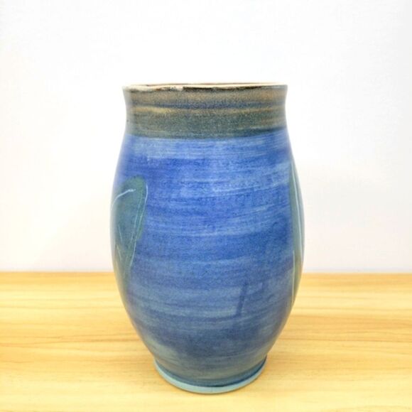 Vintage Hand Thrown Studio Pottery Vase with Leaves - Picture 4 of 16